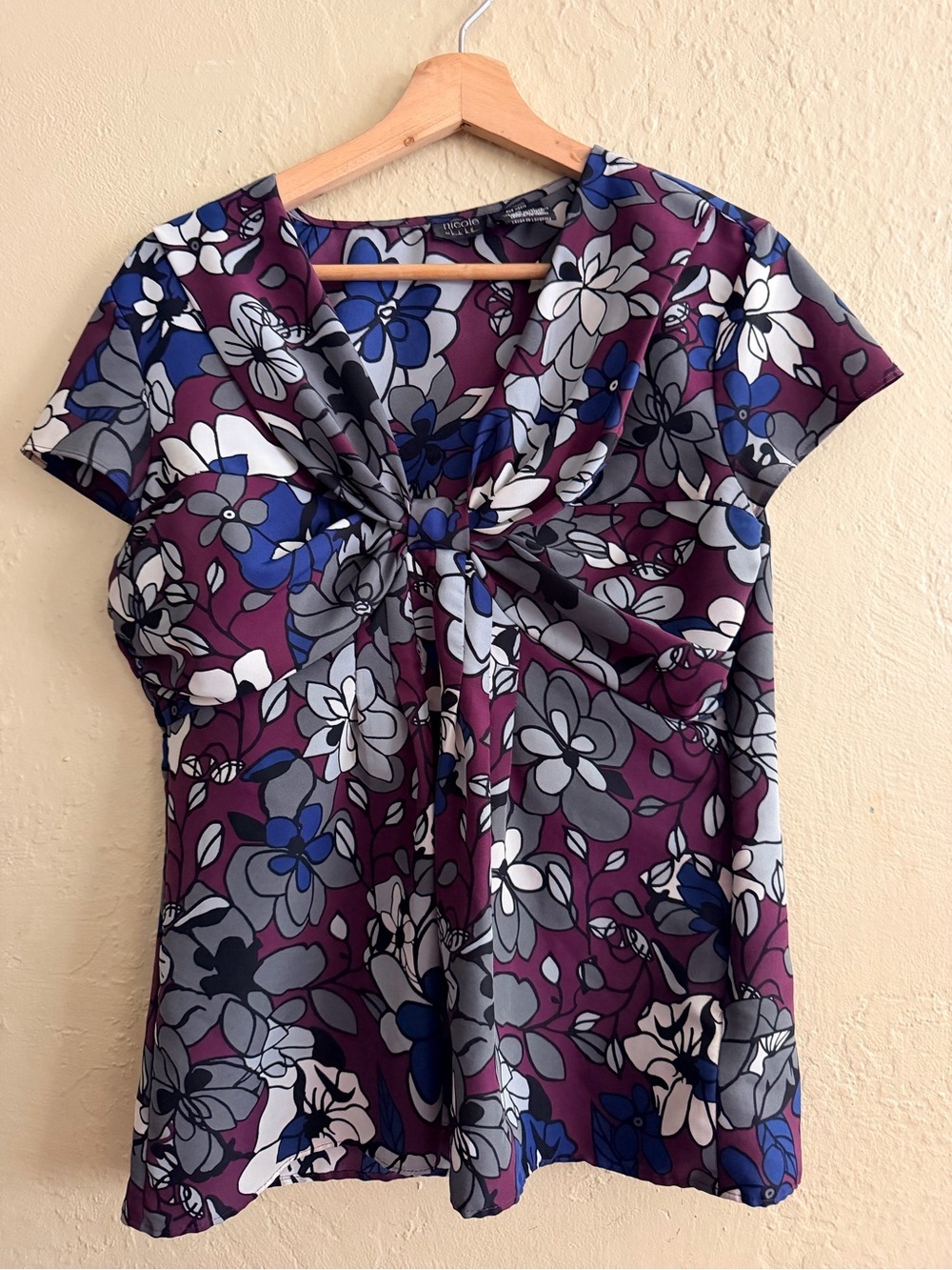 Nicole by Nicole Miller Purple Floral Twist-Front Blouse